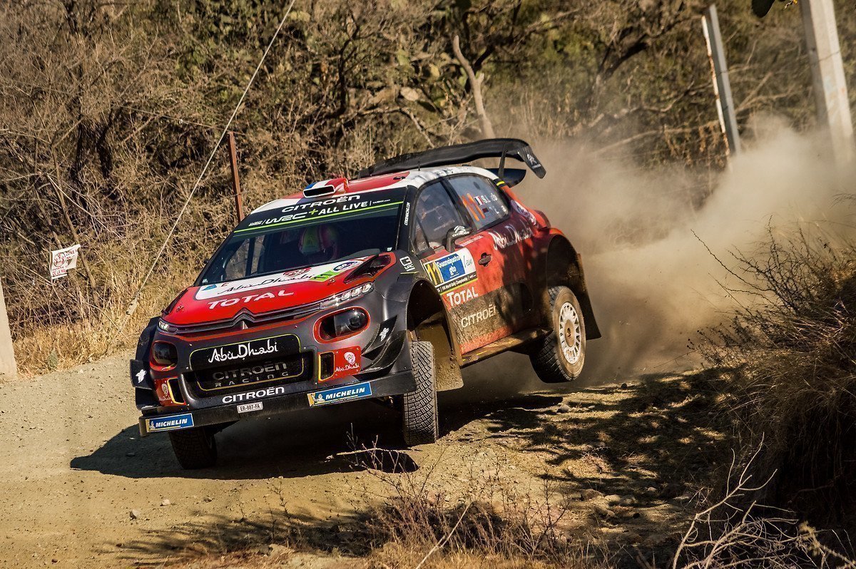 На Ралли Мексика не выступавший в чемпионате мира по ралли с 2015 года Себастьен Лёб завершил первый день на второй позиции