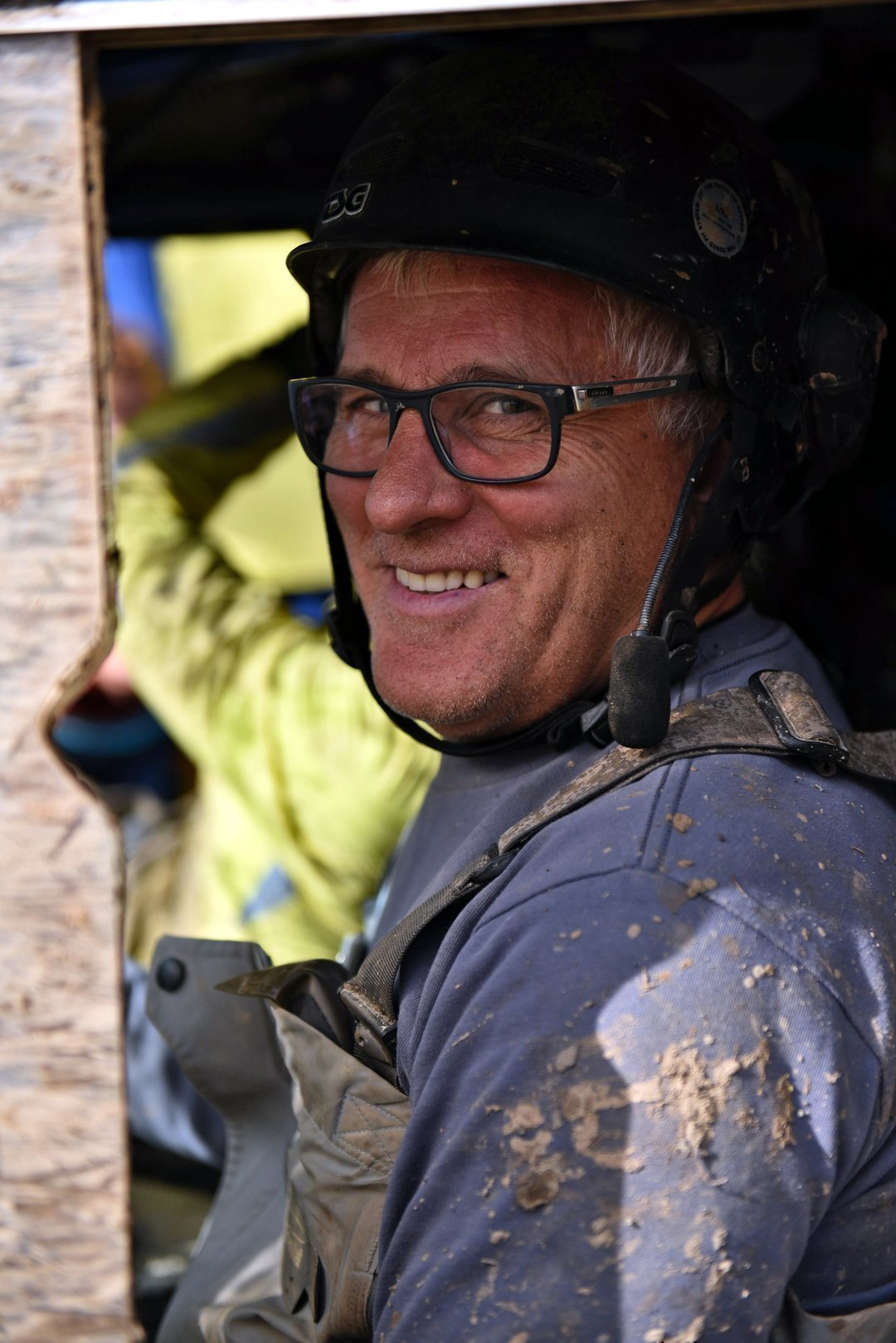 Конечно, я человек, и когда что-то не получается, переживаю, расстраиваюсь