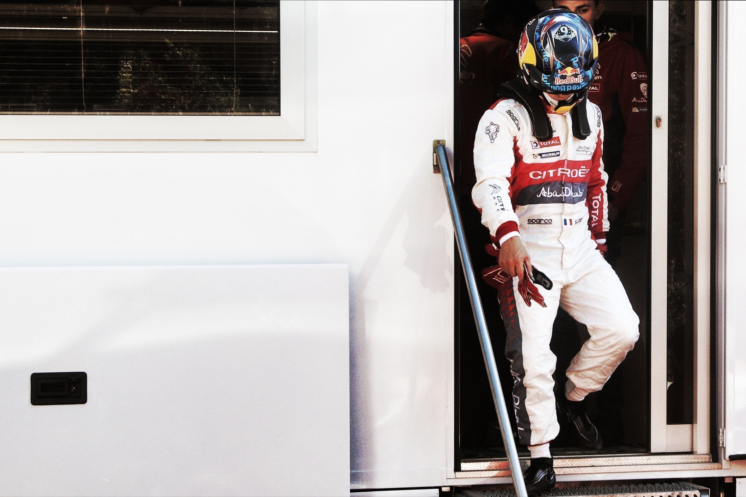 На старте гонки в Монте-Карло 43-летнего спортсмена ожидать не стоит