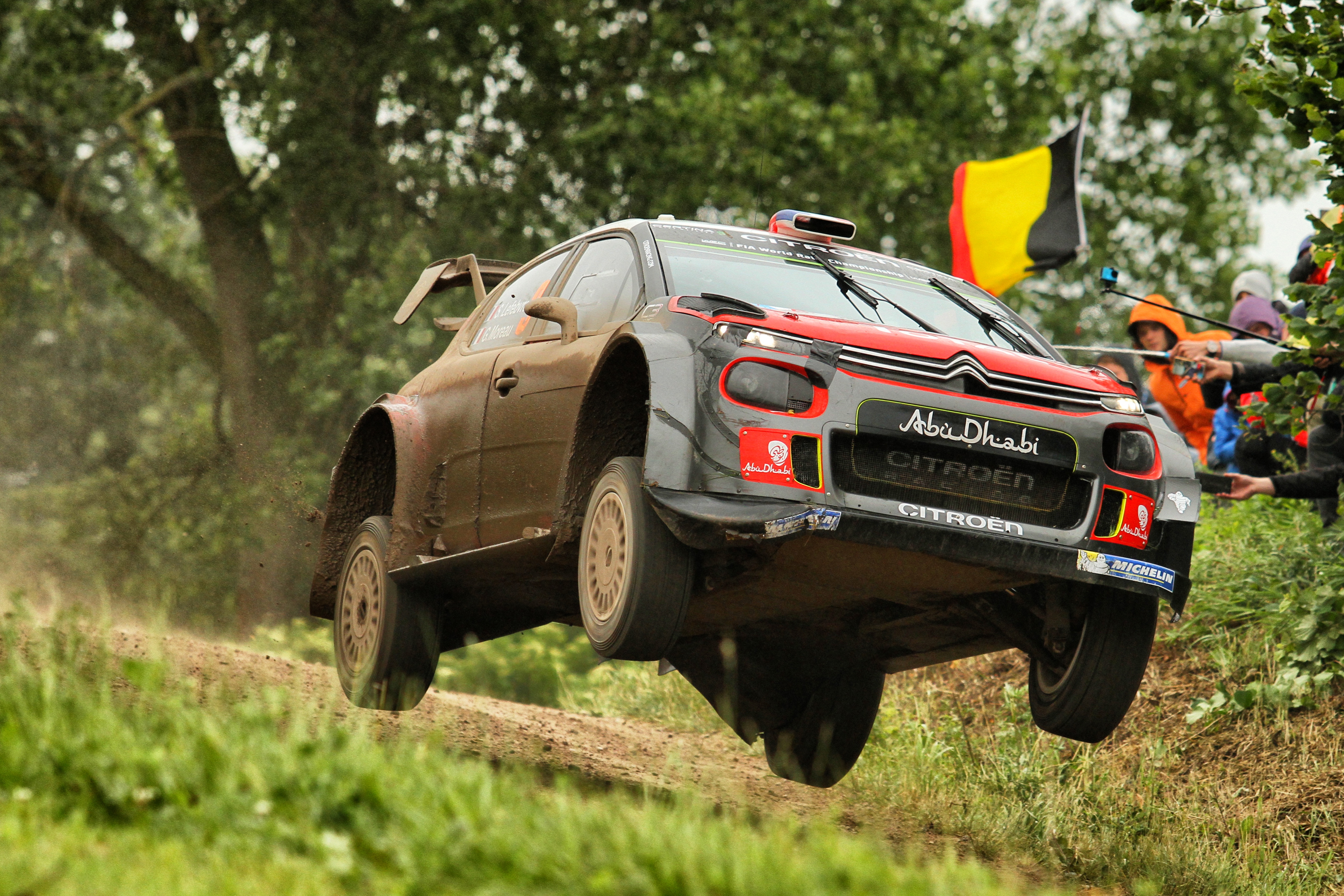 Лучший из гонщиков заводской команды Citroen Стефан Лефевр стал только пятым