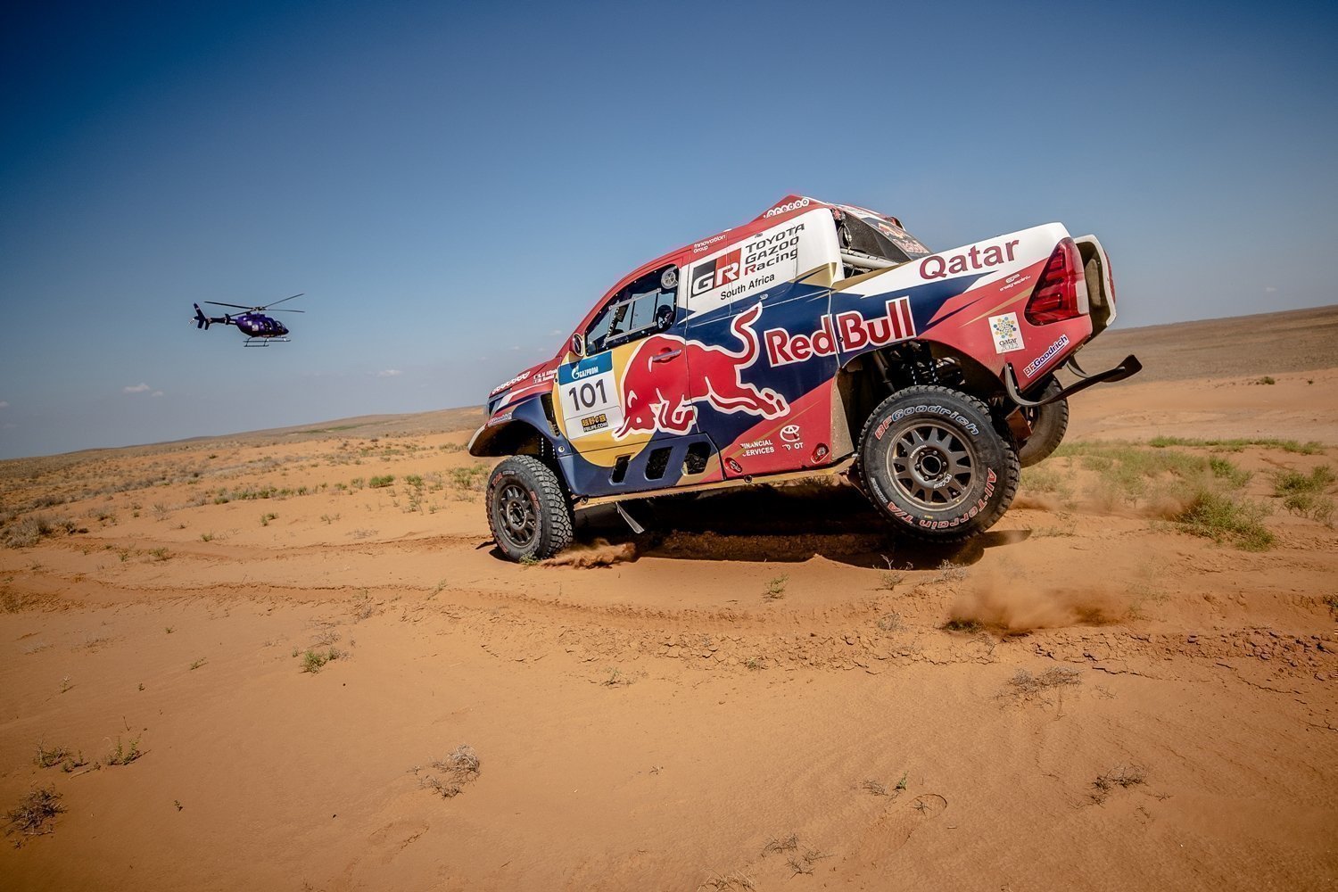 Добравшись до финиша Аль-Аттия рассказал о событиях второго дня