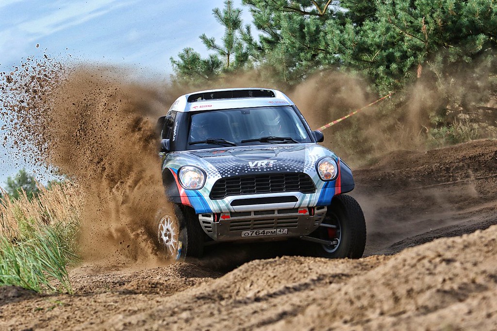 Серебряного призёра Africa ECO Race 2018 года Владимира Васильева в прошлом году постигла неудача, однако гонщик G-Energy Team наверняка готов к реваншу!