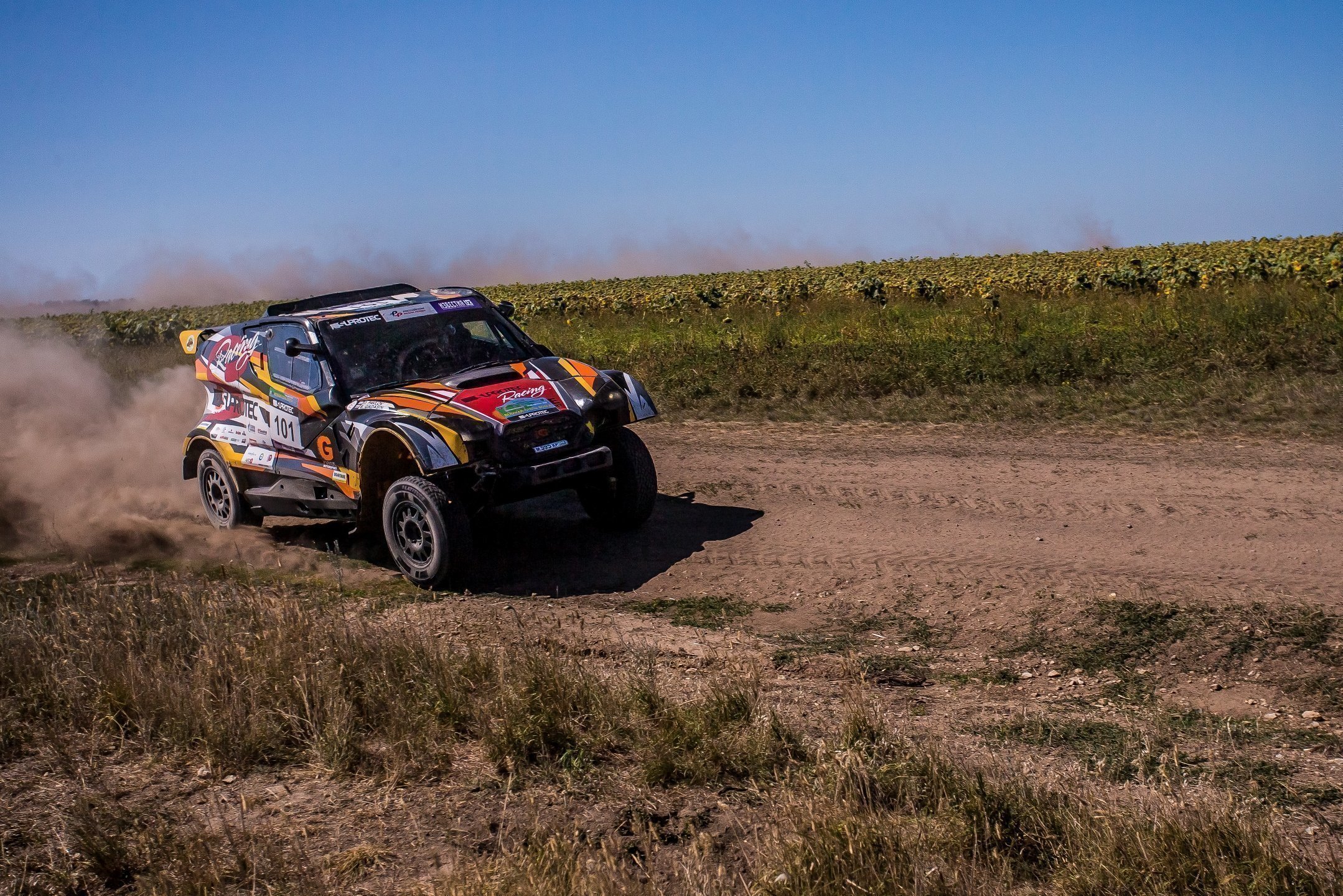 Гонщик SUPROTEC Racing Борис Гадасин финишировал вторым