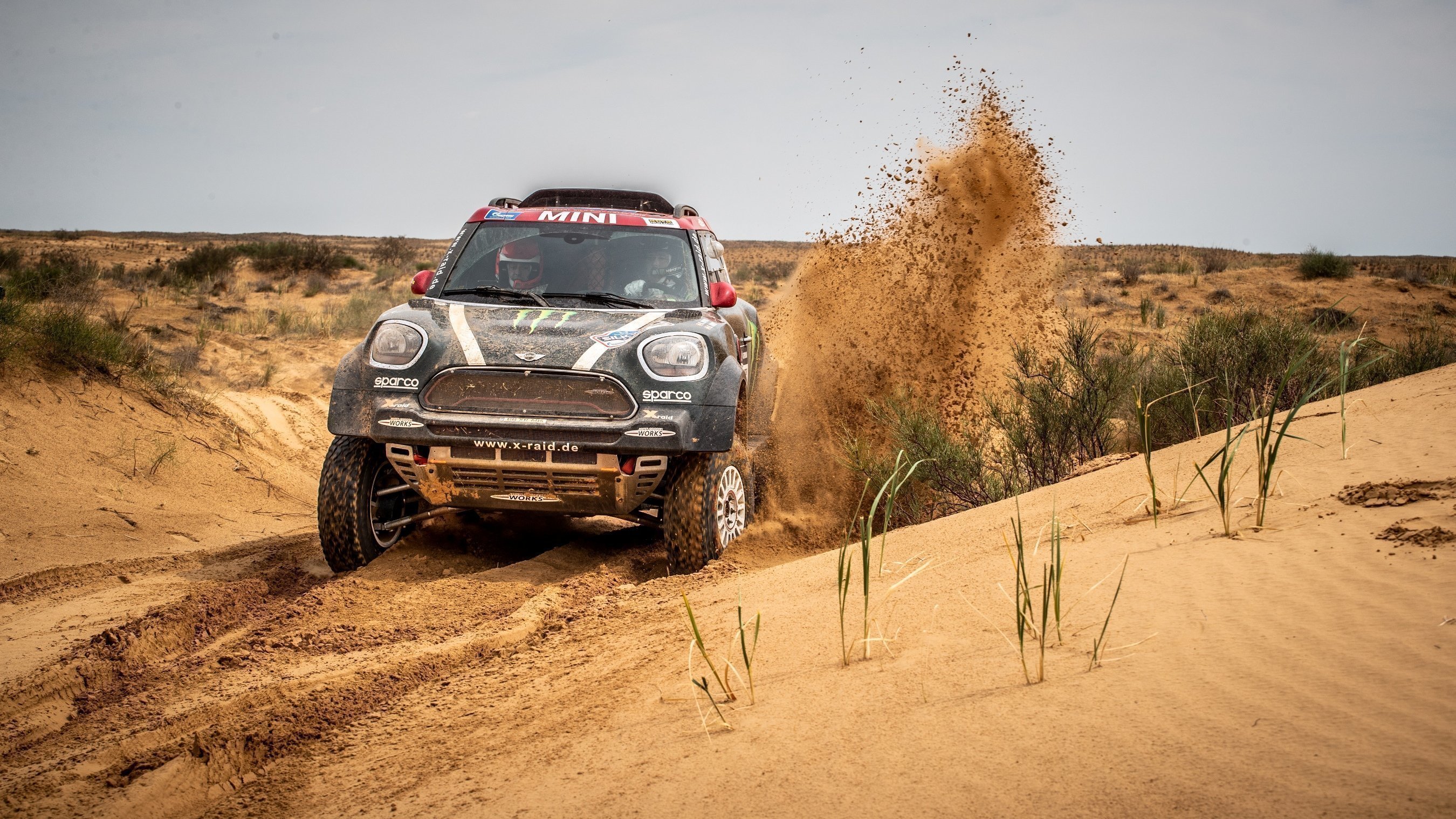 Двукратный победитель «Дакара» Нани Рома