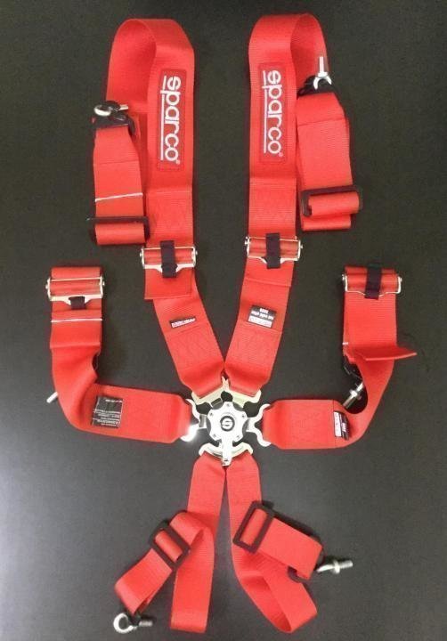 Шеститочечный ремень